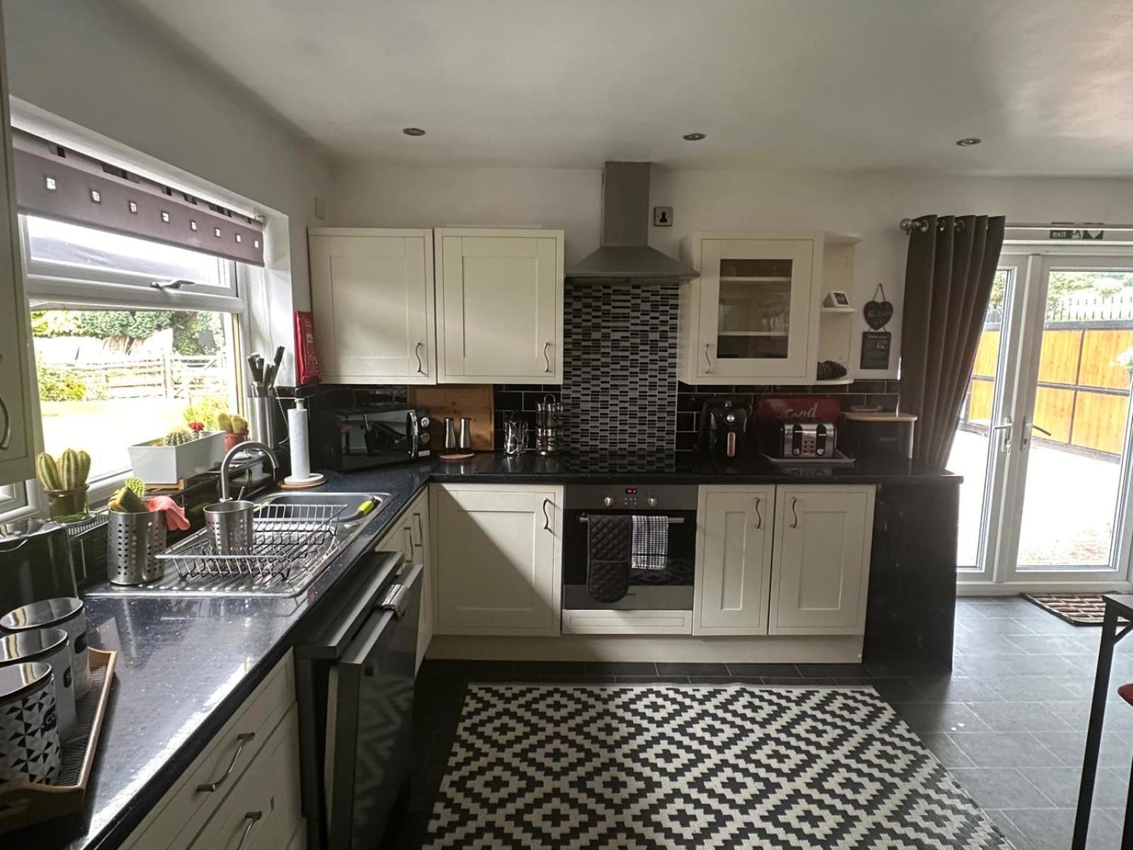 Shropshire Guestroom Seisdon Dış mekan fotoğraf